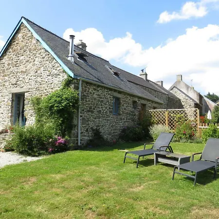 Corentin Cottages - Stewart Morpurgo Plomodiern