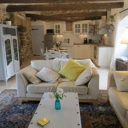 Guest house Corentin Cottages - Stewart Morpurgo